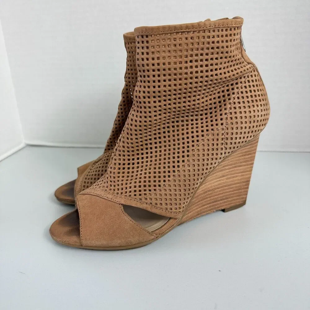 Pelle Moda good pre